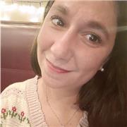 Offro lezioni private di inglese e italiano ad adulti e bambini.